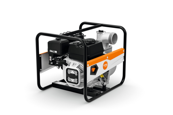 STIHL WP 600 Wasserpumpe auf weißem Hintergrund mit sichtbaren Komponenten und Firmenlogo
