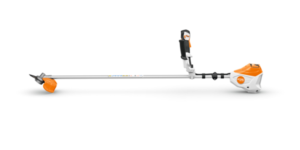 STIHL FSA 120 Akku-Motorsense auf weißem Hintergrund für Gartenarbeit