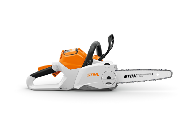 STIHL MSA 160 C-B Akku-Kettensäge auf weißem Hintergrund