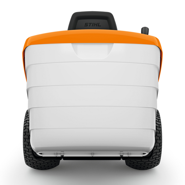Frontansicht des STIHL RT 6127 ZL Aufsitzmähers mit orangefarbenen Akzenten
