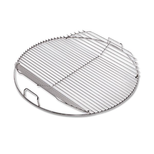 Weber klappbarer Grillrost für 47 cm Holzkohlegrill auf grünem Hintergrund