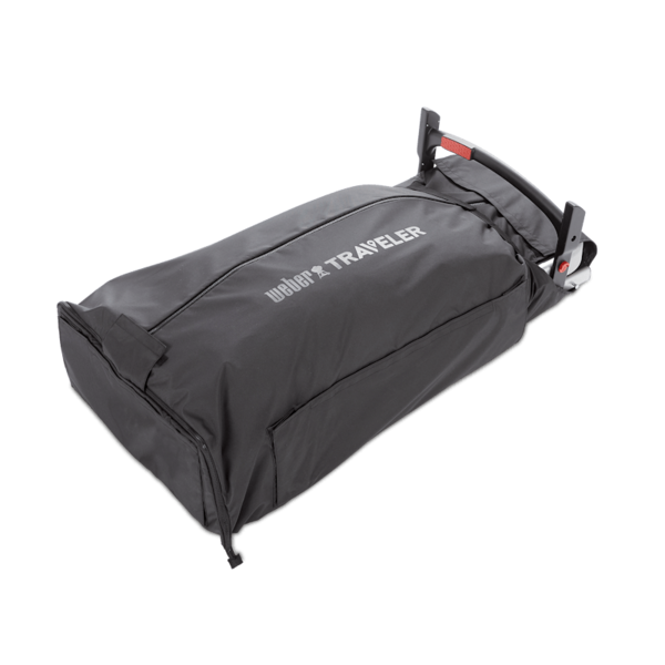 Weber Traveler Grill in schwarzer Schutzhülle mit Logo