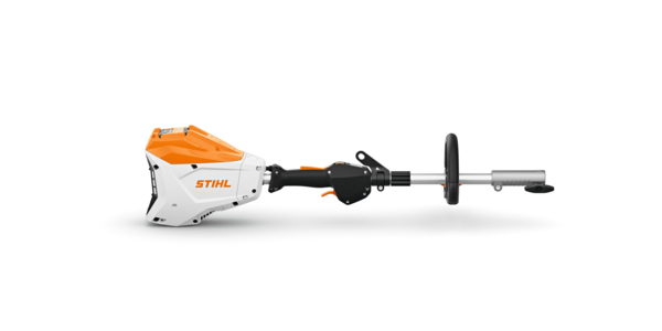 STIHL KMA 200 R Akku-KombiMotor mit Motorsense in Studioansicht