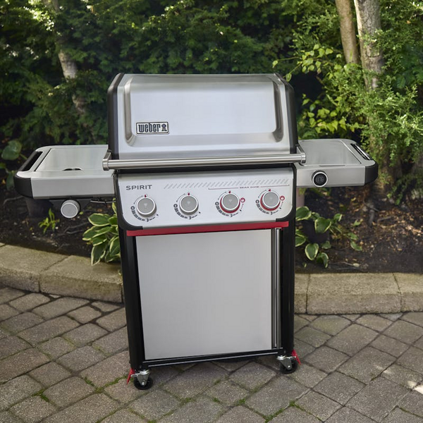 Weber SPIRIT SP-435 GBS Gasgrill aus Edelstahl im Garten