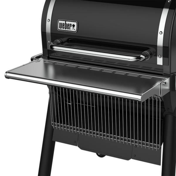Weber SmokeFire EX4 Grill mit ausgeklapptem Edelstahl-Fronttisch