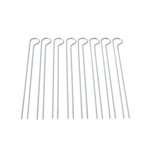 Set von 8 Weber Doppelspießen auf dunkelgrünem Hintergrund