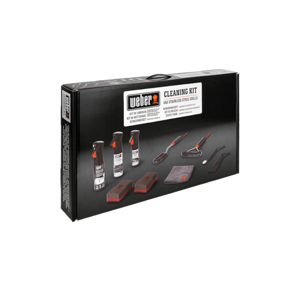 Weber Reinigungsset für Edelstahl-Gasgrills mit Reinigungslösungen, Schwämmen, Tuch und Bürsten auf der Verpackung