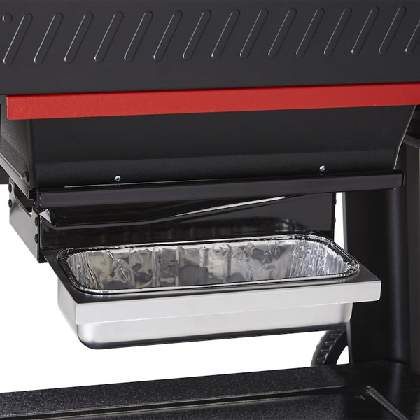 Detailansicht des Weber SEARWOOD XL Holzpelletgrills mit geöffneter Fettauffangschale