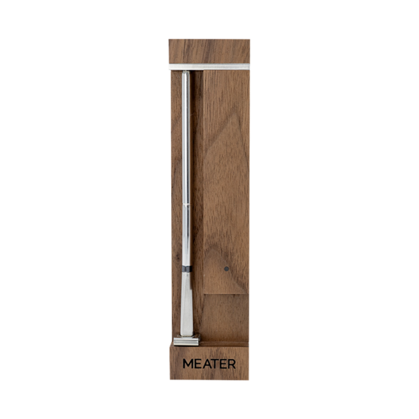 MEATER Pro smartes Kochthermometer in einer markierten Holzbox