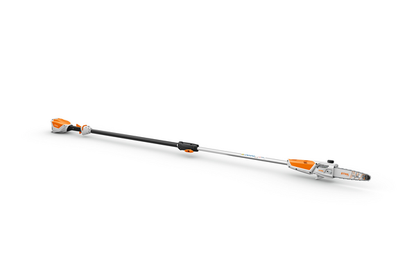 STIHL HTA 50 Hochentaster auf weißem Hintergrund
