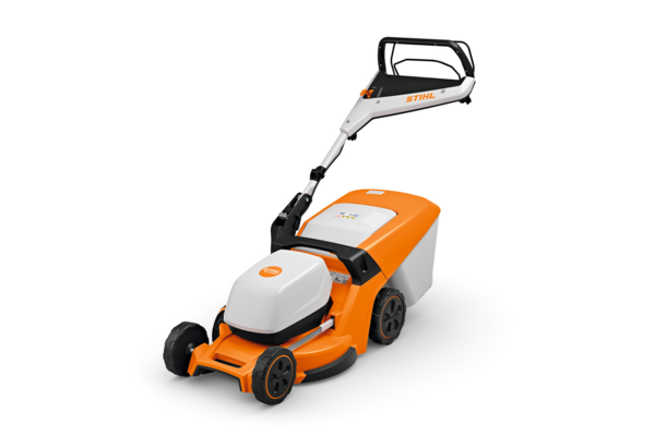 Stihl RMA 448 V Akku-Rasenmäher in Orange und Weiß auf weißem Hintergrund