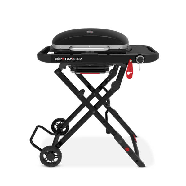 Weber Traveler Compact Gasgrill in zusammengeklapptem Zustand mit robustem Gestell und großen Rädern