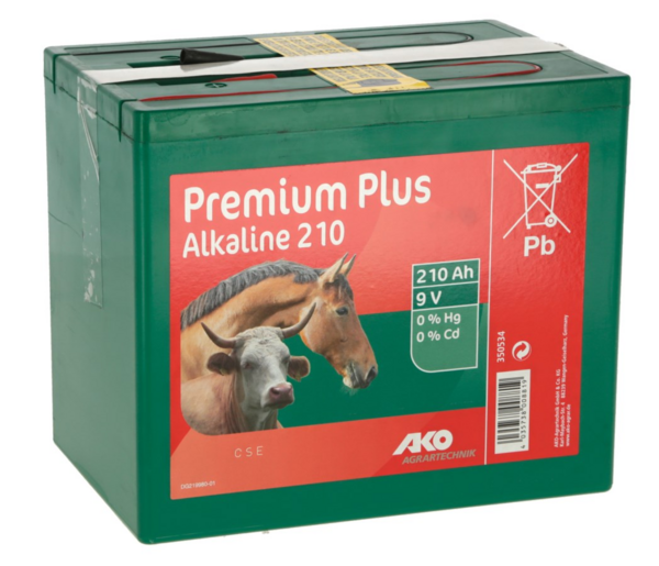 AKO Alkaline Batterie für Weidezaungeräte mit Pferd und Rind auf dem Etikett