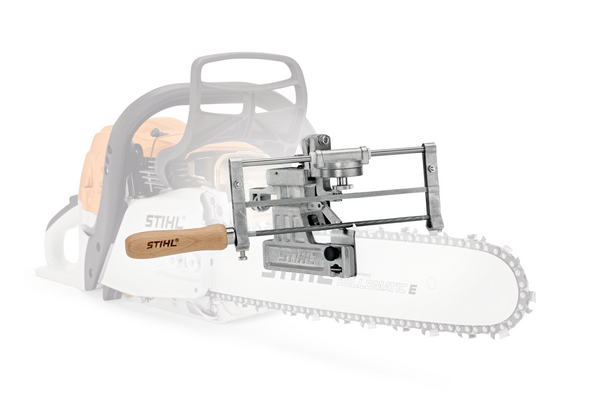 STIHL Feilgerät FG 3 an einer Kettensäge montiert für präzises Schärfen