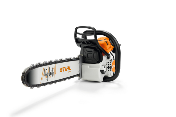 Stihl Spielzeug-Säge in Orange und Schwarz mit beweglicher Kette