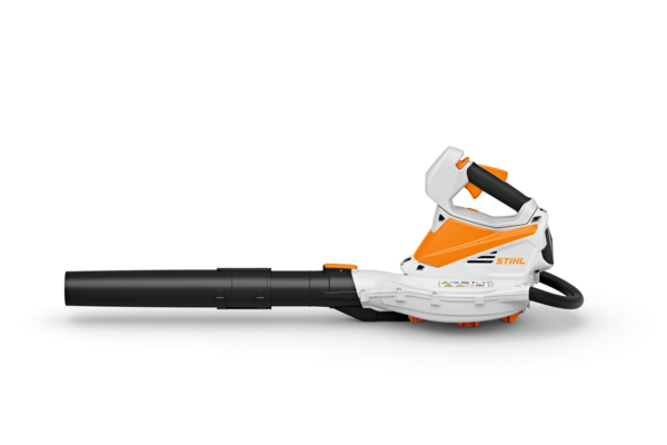 STIHL SHA 56 Akku-Saughäcksler in Seitenansicht auf weißem Hintergrund