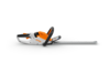 STIHL HSA 30 Akku-Heckenschere auf weißem Hintergrund mit sichtbaren Sicherheitsmerkmalen
