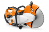 STIHL TS 440 Benzin-Trennschleifer mit 350-mm-Trennscheibe auf weißem Hintergrund