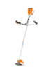 STIHL FSA 120 Akku-Motorsense mit orangefarbenem Grasschneideblatt auf weißem Hintergrund