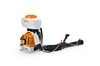 STIHL SR 450 Sprühgerät auf weißem Hintergrund für professionelle landwirtschaftliche Anwendungen