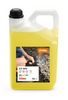 Gelber 5-Liter-Kanister des STIHL CS 100 Stein- und Fassadenreinigers mit Etikett und Anwendungshinweisen