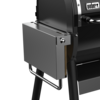 Weber SmokeFire Edelstahl-Seitentisch am Grill mit integriertem Flaschenöffner