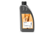 STIHL Motorenöl 10 W-30 in einer 1,4-Liter-Flasche auf weißem Hintergrund