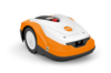 Stihl RMI 522 C Mähroboter auf weißem Hintergrund