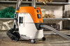 STIHL SE 62 E Elektro-Nass- und Trockensauger in einer Werkstatt