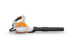 STIHL SHA 56 Akku-Saughäcksler in Weiß und Orange auf neutralem Hintergrund