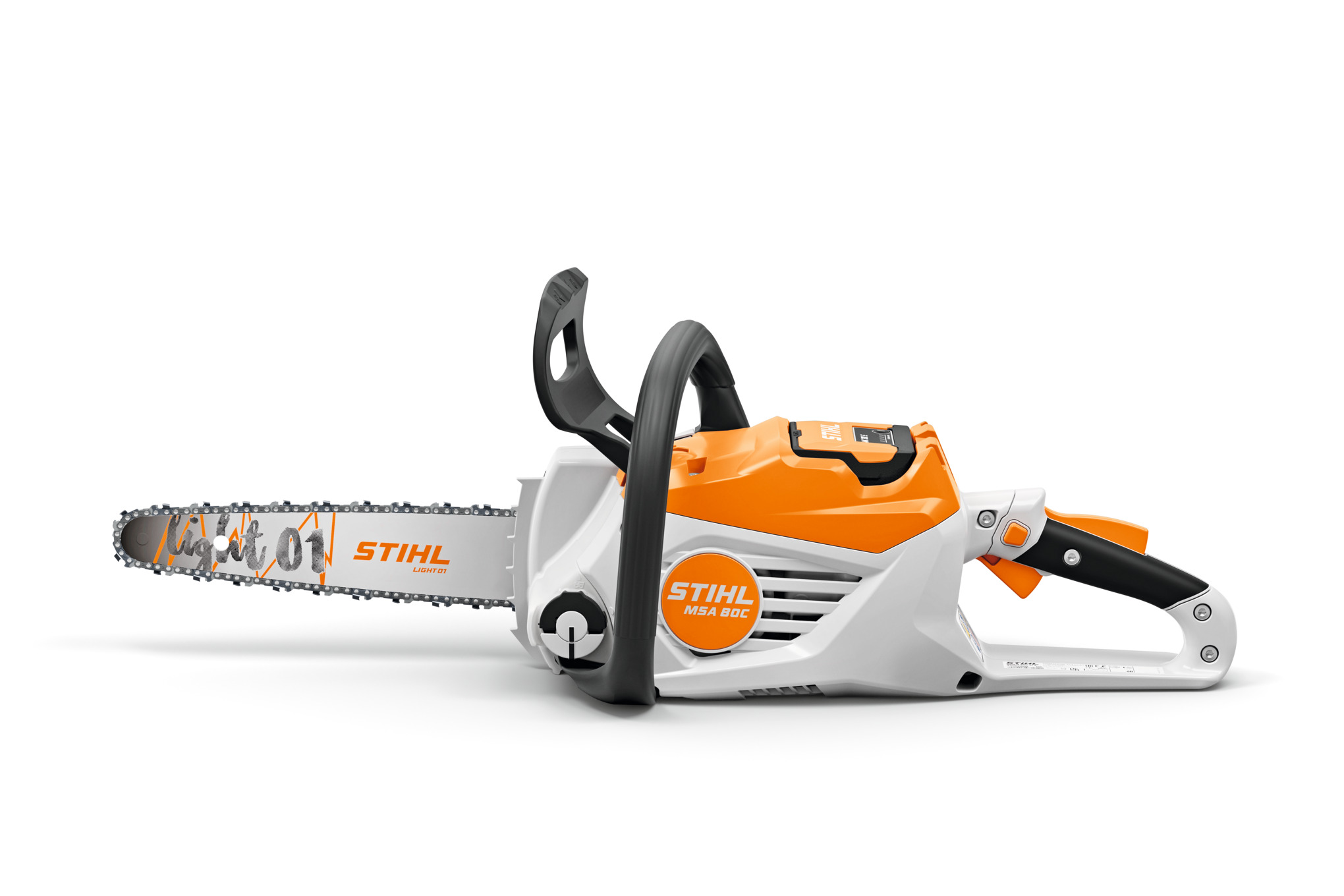 STIHL MSA 80 C-B Akku-Motorsäge auf weißem Hintergrund