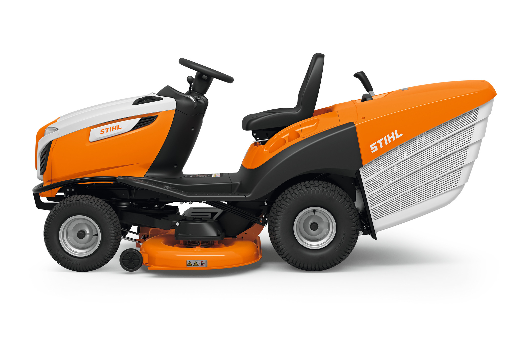 STIHL RT 6127 ZL Aufsitzmäher in Orange und Weiß mit großem Grasfangkorb und Turf-Reifen