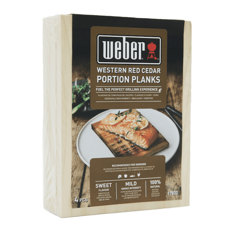 Verpackung von Weber Räucherbrettern aus Zedernholz mit Produktinformationen und Lachsfilet-Bild