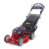 Toro eC48A Akku-Rasenmäher mit rotem Gehäuse und Automatic Drive Antriebssystem