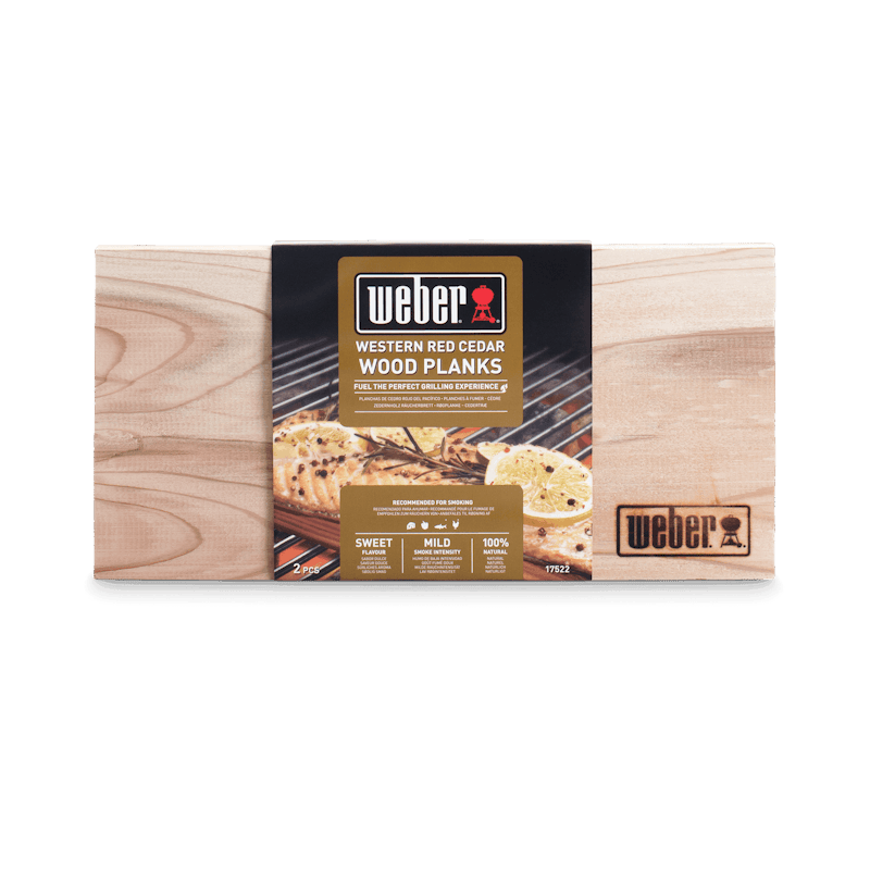 Weber Räucherbretter aus Zedernholz in Verpackung mit Produktinformationen