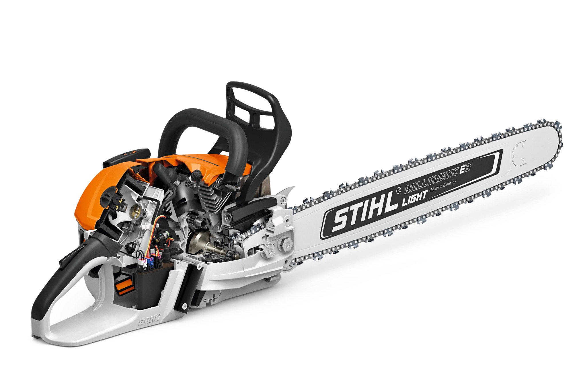 Stihl MS 500i W Motorsäge auf weißem Hintergrund mit sichtbaren technischen Details