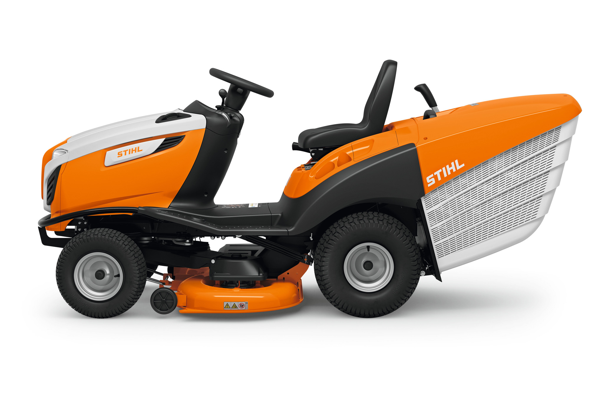 STIHL RT 6112 ZL Aufsitzmäher in Orange und Weiß mit sichtbaren technischen Merkmalen