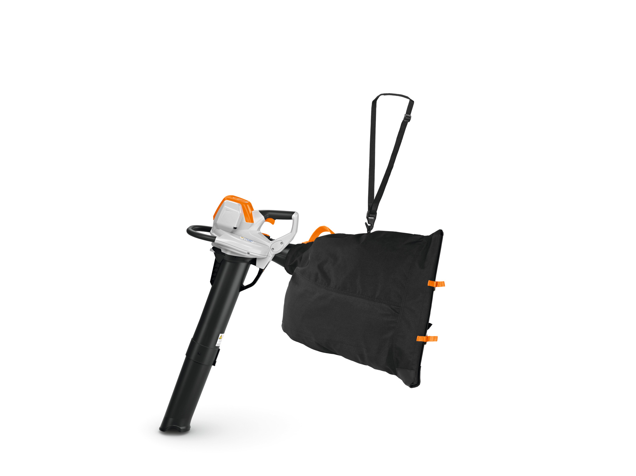 STIHL SHA 140 Akku-Saughäcksler mit Fangsack auf weißem Hintergrund