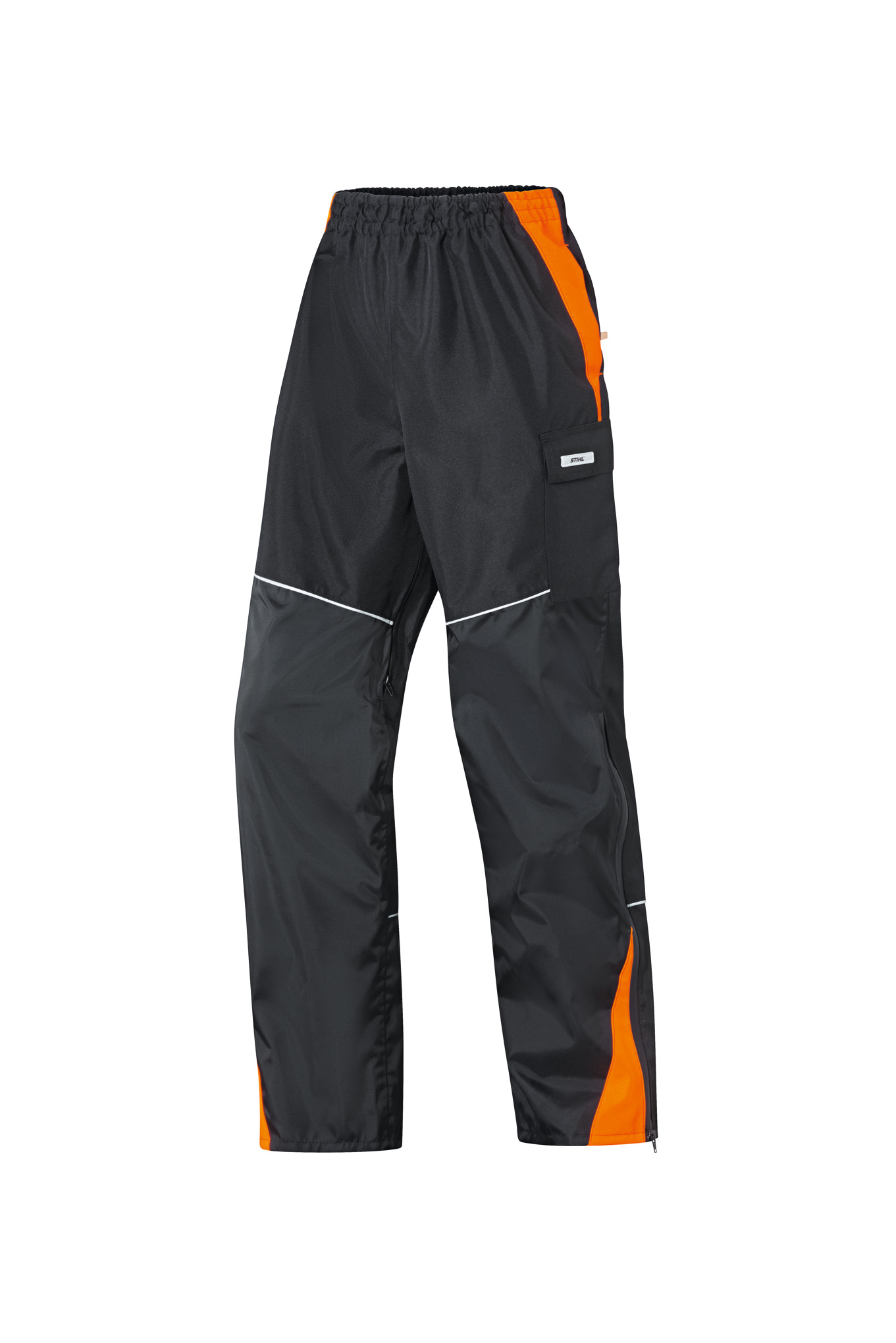 Schwarze Stihl Wetterschutz-Bundhose Raintec mit orangefarbenen Akzenten und reflektierenden Streifen