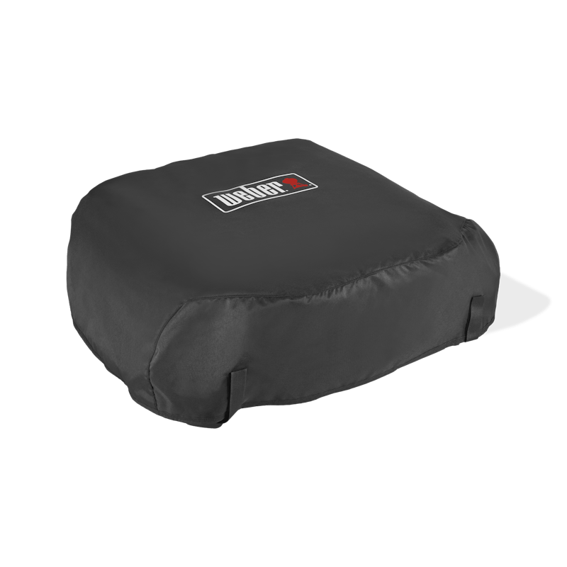 Schwarze Weber Prem. Abdeckhaube Slate 43cm auf grünem Hintergrund mit weißem Logo