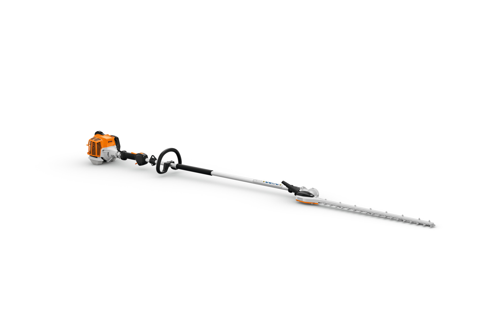 STIHL HL 94 C-E Benzin-Heckenschneider isoliert auf weißem Hintergrund