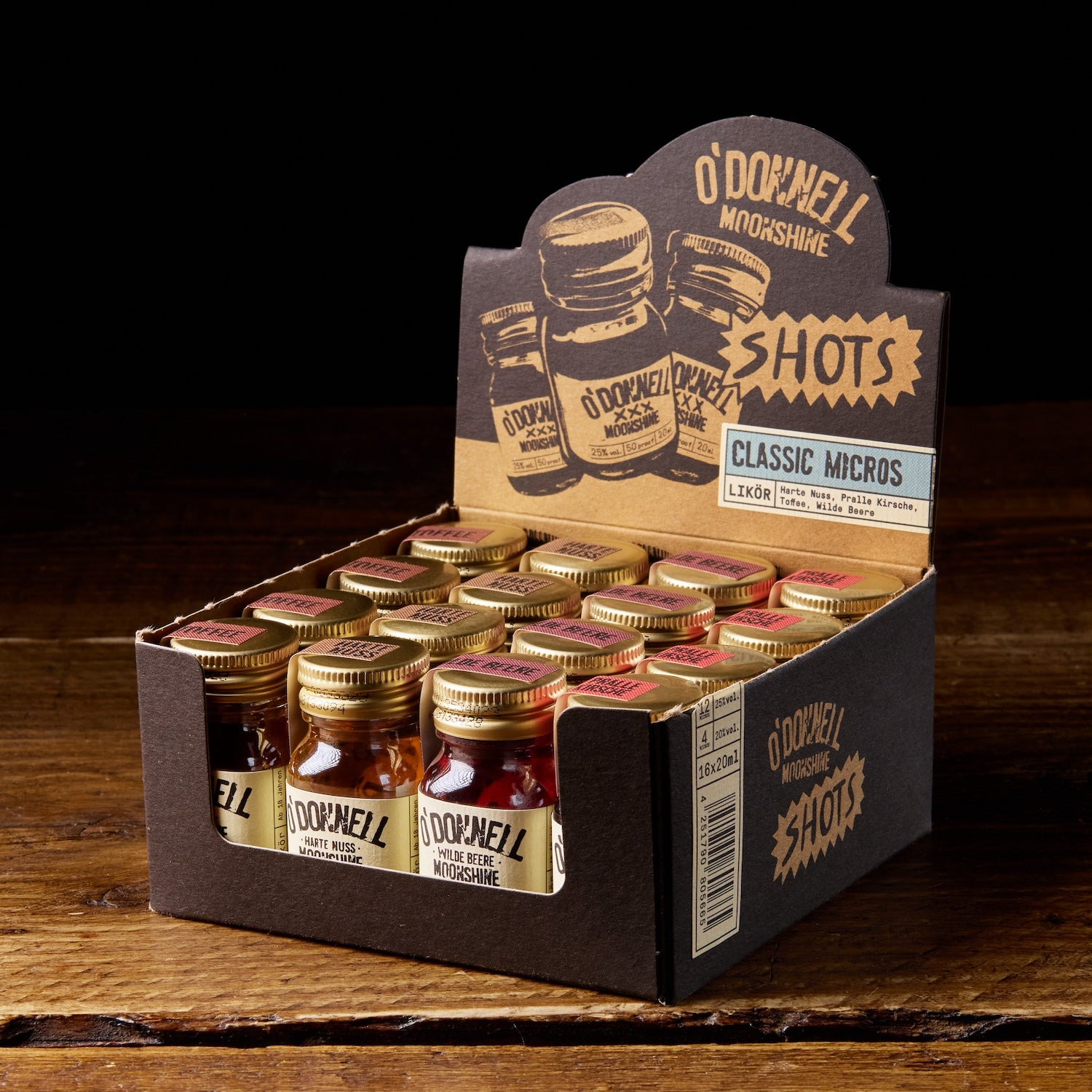O'Donnell Moonshine Shots in einer Box im Prohibitionsdesign auf dunklem Holztisch