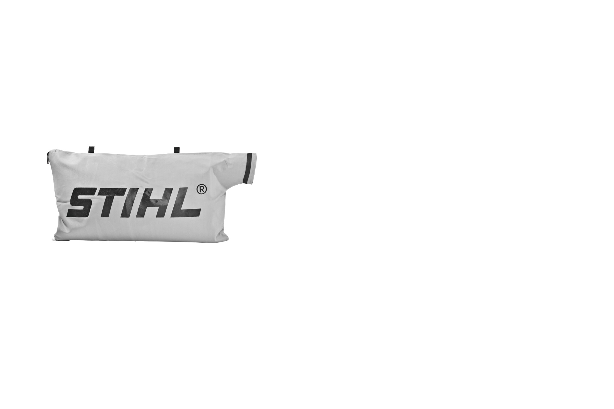 Weißer Stihl Fangsack für Benzin-Saughäcksler auf hellem Hintergrund